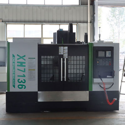 Preço da máquina de trituração do CNC do metal do centro fazendo à máquina XK7136 XH7136 do vertical VMC